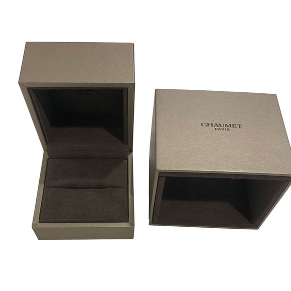 Chaumet Josephine Eclat Floral Diamond Ring in Platinum D VVS2 1.40 CTW - Picture 4 of 4